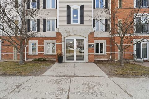 Photo 2 at 109 - 106 Aspen Springs Drive, Bowmanville, Clarington