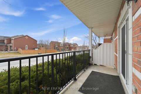 Photo 19 at 109 - 106 Aspen Springs Drive, Bowmanville, Clarington