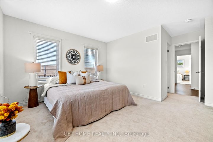 Photo 19 at 3489 Vernon Powell Drive, GO Glenorchy, Oakville