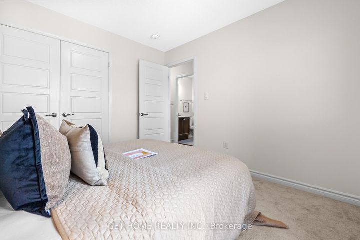 Photo 29 at 3489 Vernon Powell Drive, GO Glenorchy, Oakville