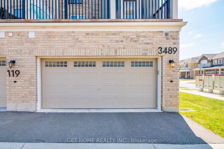 Photo 39 at 3489 Vernon Powell Drive, GO Glenorchy, Oakville