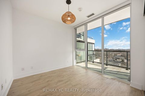 Photo 12 at 801 - 1 Belsize Drive, Mount Pleasant West, Toronto