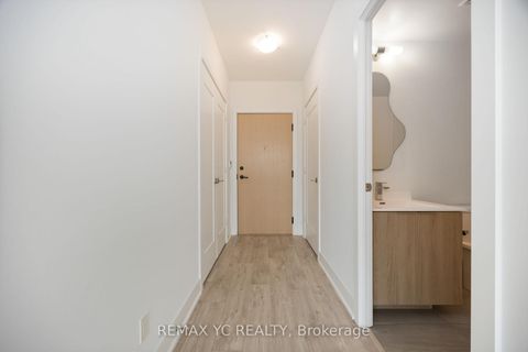 Photo 21 at 801 - 1 Belsize Drive, Mount Pleasant West, Toronto