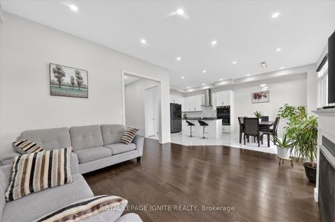 Photo 15 at 308 Windfields Farm Drive W, Windfields, Oshawa