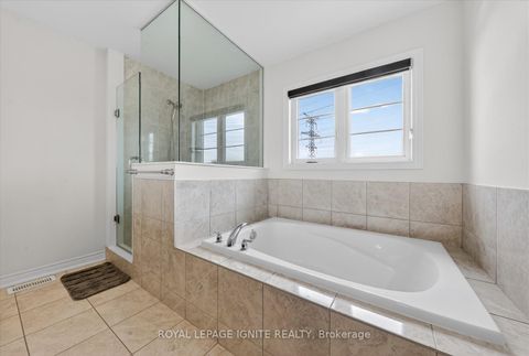 Photo 30 at 308 Windfields Farm Drive W, Windfields, Oshawa