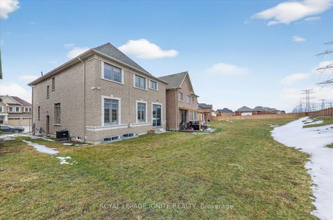 Photo 41 at 308 Windfields Farm Drive W, Windfields, Oshawa