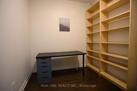 Photo 10 at 1410 - 510 Curran Place, City Centre, Mississauga