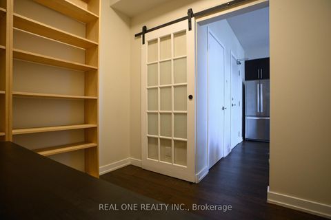 Photo 11 at 1410 - 510 Curran Place, City Centre, Mississauga