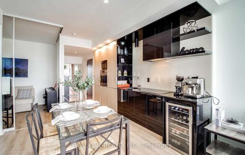 Photo 12 at 4317 - 70 Temperance Street, Bay Street Corridor, Toronto