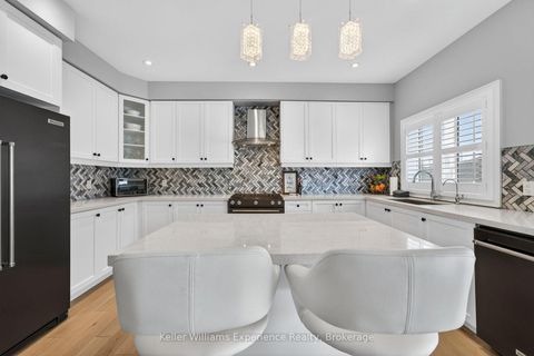 Photo 2 at 192 Muirfield Drive, Ardagh, Barrie