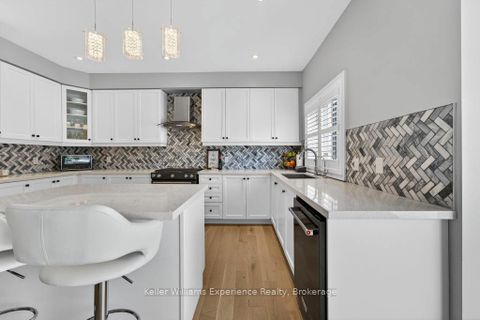 Photo 8 at 192 Muirfield Drive, Ardagh, Barrie