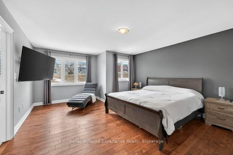 Photo 17 at 192 Muirfield Drive, Ardagh, Barrie