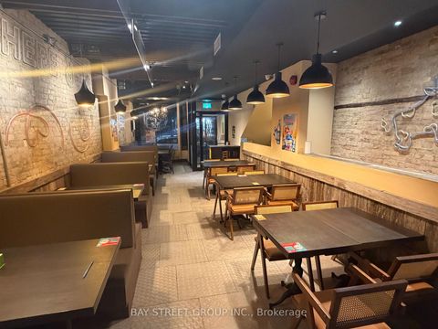 Photo 3 at 409 Spadina Avenue, Chinatown, Toronto