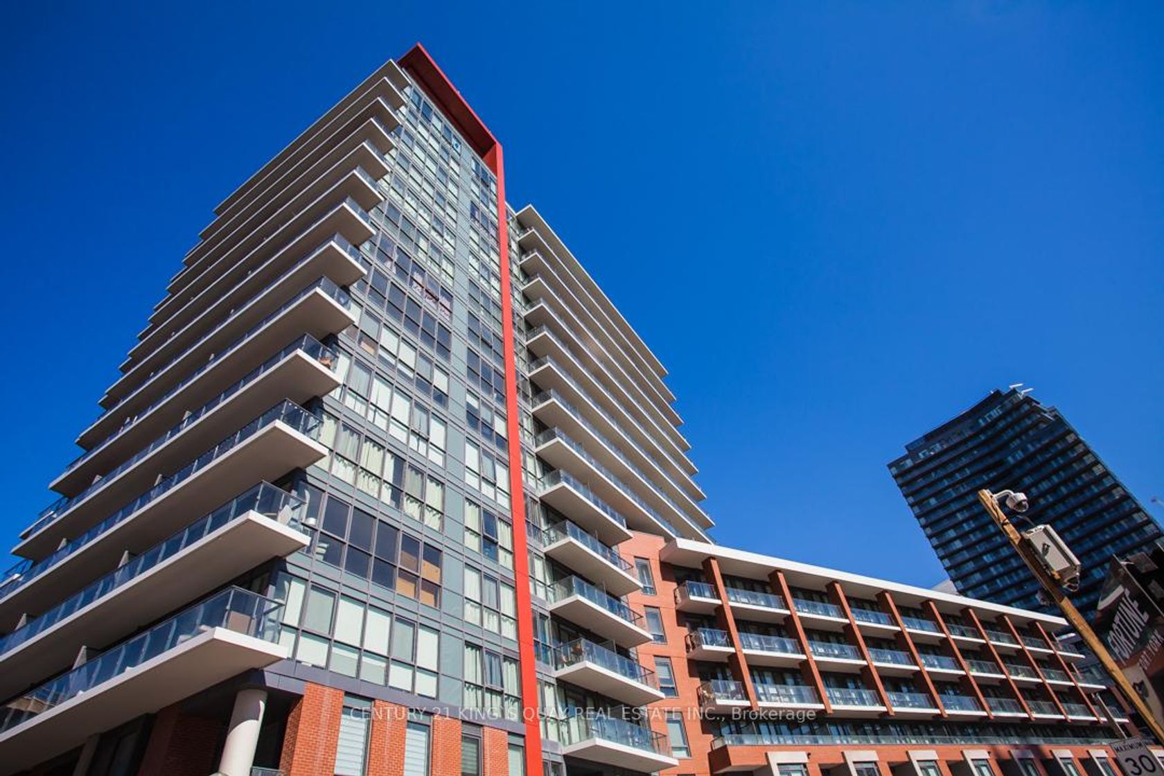 310 - 50 Bruyeres Mews, Waterfront Communities C1, Toronto by Loree Meneguzzi Real Estate 310 - 50 Bruyeres Mews, Waterfront Communities C1, Toronto