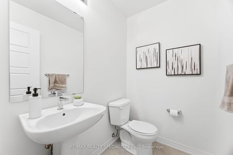 Photo 21 at 162 Vantage Loop, Woodland Hill, Newmarket