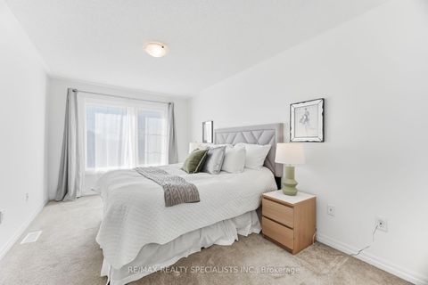 Photo 22 at 162 Vantage Loop, Woodland Hill, Newmarket