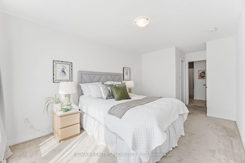 Photo 24 at 162 Vantage Loop, Woodland Hill, Newmarket