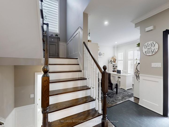 Photo 17 at 208 Maria Antonia Road, Vellore Village, Vaughan