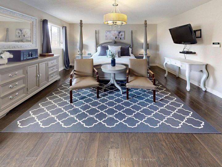 Photo 21 at 208 Maria Antonia Road, Vellore Village, Vaughan