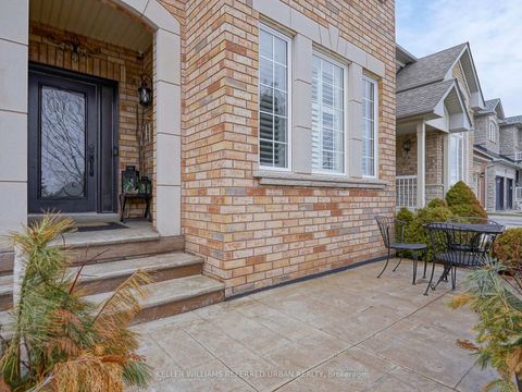 Photo 1 at 208 Maria Antonia Road, Vellore Village, Vaughan