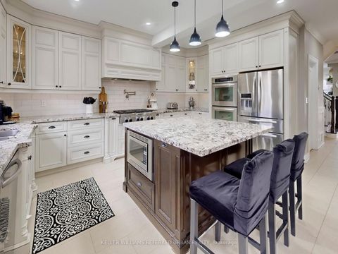 Photo 15 at 208 Maria Antonia Road, Vellore Village, Vaughan