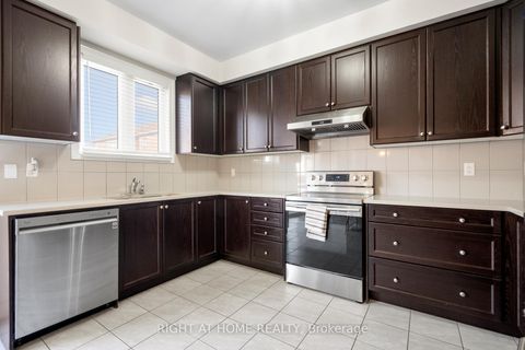 Photo 9 at 4 Bill Hutchinson Crescent, Bowmanville, Clarington