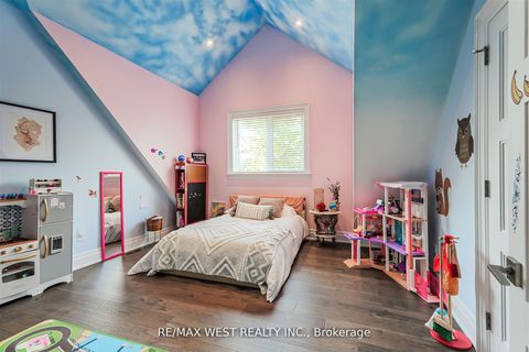 Photo 17 at 18 Windy Ridge Drive, Scarborough Village, Toronto