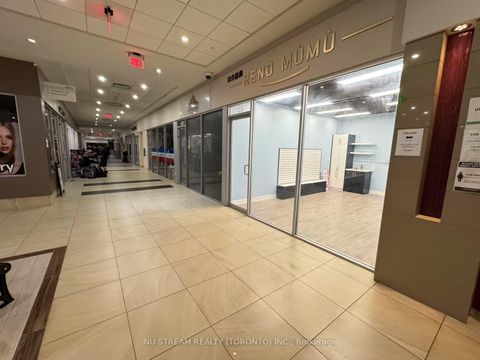 Photo 2 at 59 - 384 Yonge Street, Bay Street Corridor, Toronto