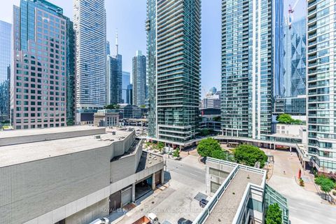 Photo 30 at 811 - 10 Queens Quay W, Waterfront Communities C1, Toronto