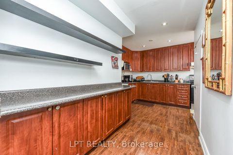 Photo 7 at 7101 Codlin Avenue, Malton, Mississauga