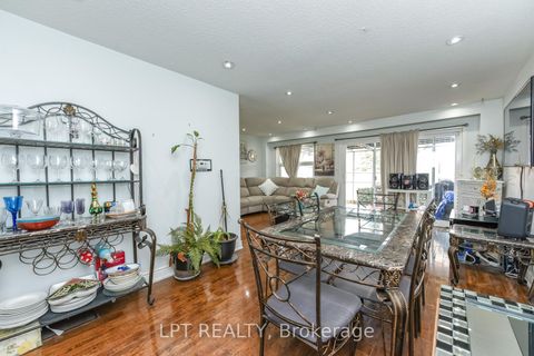 Photo 14 at 7101 Codlin Avenue, Malton, Mississauga