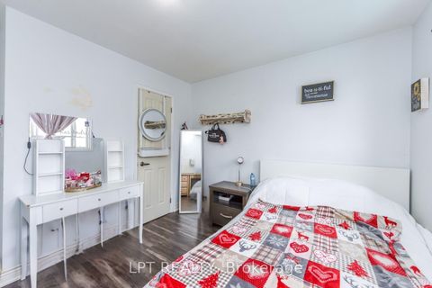 Photo 21 at 7101 Codlin Avenue, Malton, Mississauga