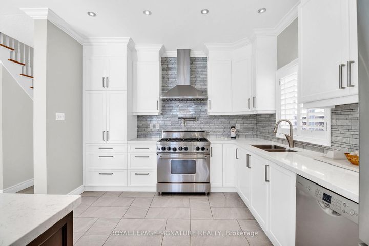 Photo 8 at 21 Bushberry Road, Snelgrove, Brampton