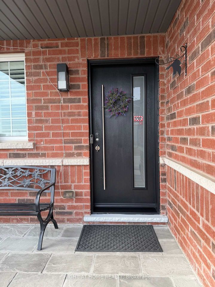 Photo 1 at 14 Duffel Crescent, Georgetown, Halton Hills