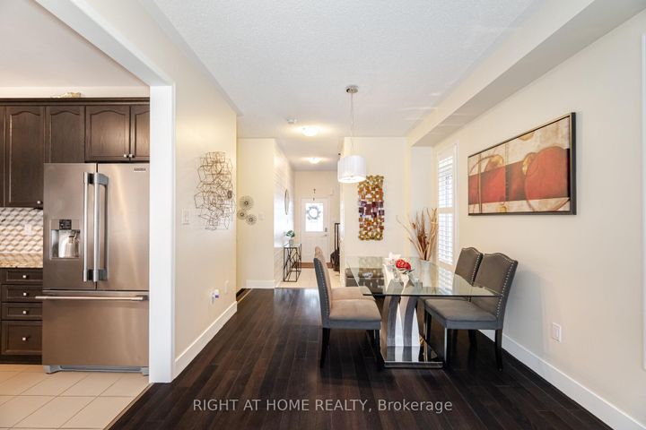 Photo 5 at 14 Duffel Crescent, Georgetown, Halton Hills