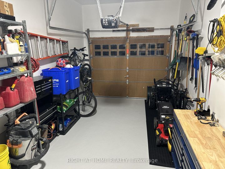 Photo 36 at 14 Duffel Crescent, Georgetown, Halton Hills