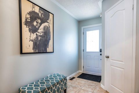 Photo 5 at 10 Oglevie Drive, Pringle Creek, Whitby