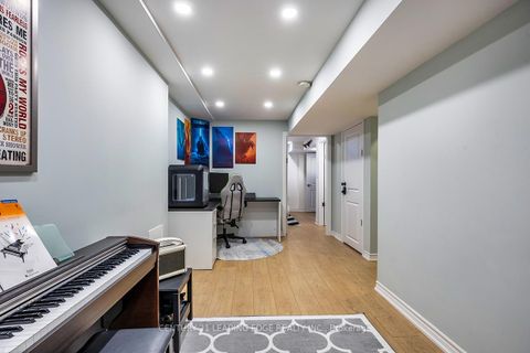 Photo 25 at 10 Oglevie Drive, Pringle Creek, Whitby