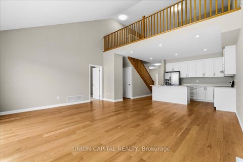 Photo 9 at 11 Sailors Landing, Bowmanville, Clarington