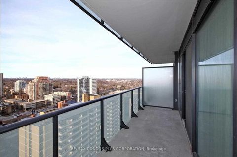 Photo 4 at 1504 - 185 Roehampton Avenue, Mount Pleasant West, Toronto