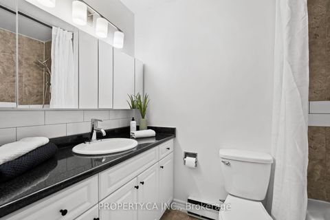 Photo 16 at 179 - 1055 Dundas Street E, Applewood, Mississauga