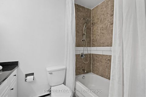 Photo 18 at 179 - 1055 Dundas Street E, Applewood, Mississauga