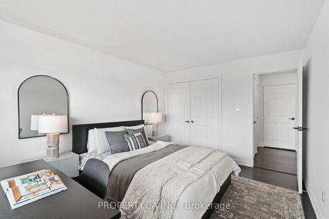 Photo 22 at 179 - 1055 Dundas Street E, Applewood, Mississauga