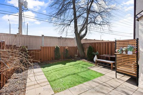 Photo 28 at 179 - 1055 Dundas Street E, Applewood, Mississauga