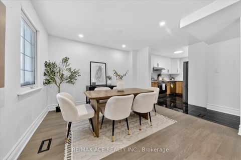 Photo 10 at 233 Oakridge Drive, Cliffcrest, Toronto