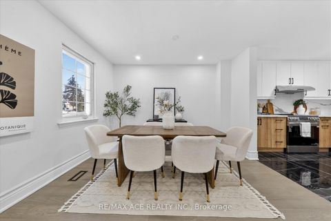 Photo 13 at 233 Oakridge Drive, Cliffcrest, Toronto