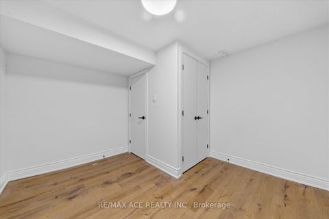 Photo 36 at 233 Oakridge Drive, Cliffcrest, Toronto