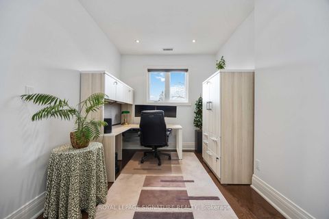 Photo 21 at 35 Rainbow Drive, West Woodbridge, Vaughan