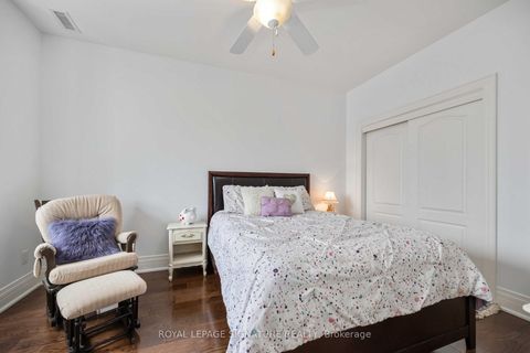 Photo 22 at 35 Rainbow Drive, West Woodbridge, Vaughan