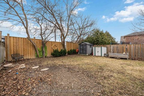 Photo 25 at 35 Rainbow Drive, West Woodbridge, Vaughan